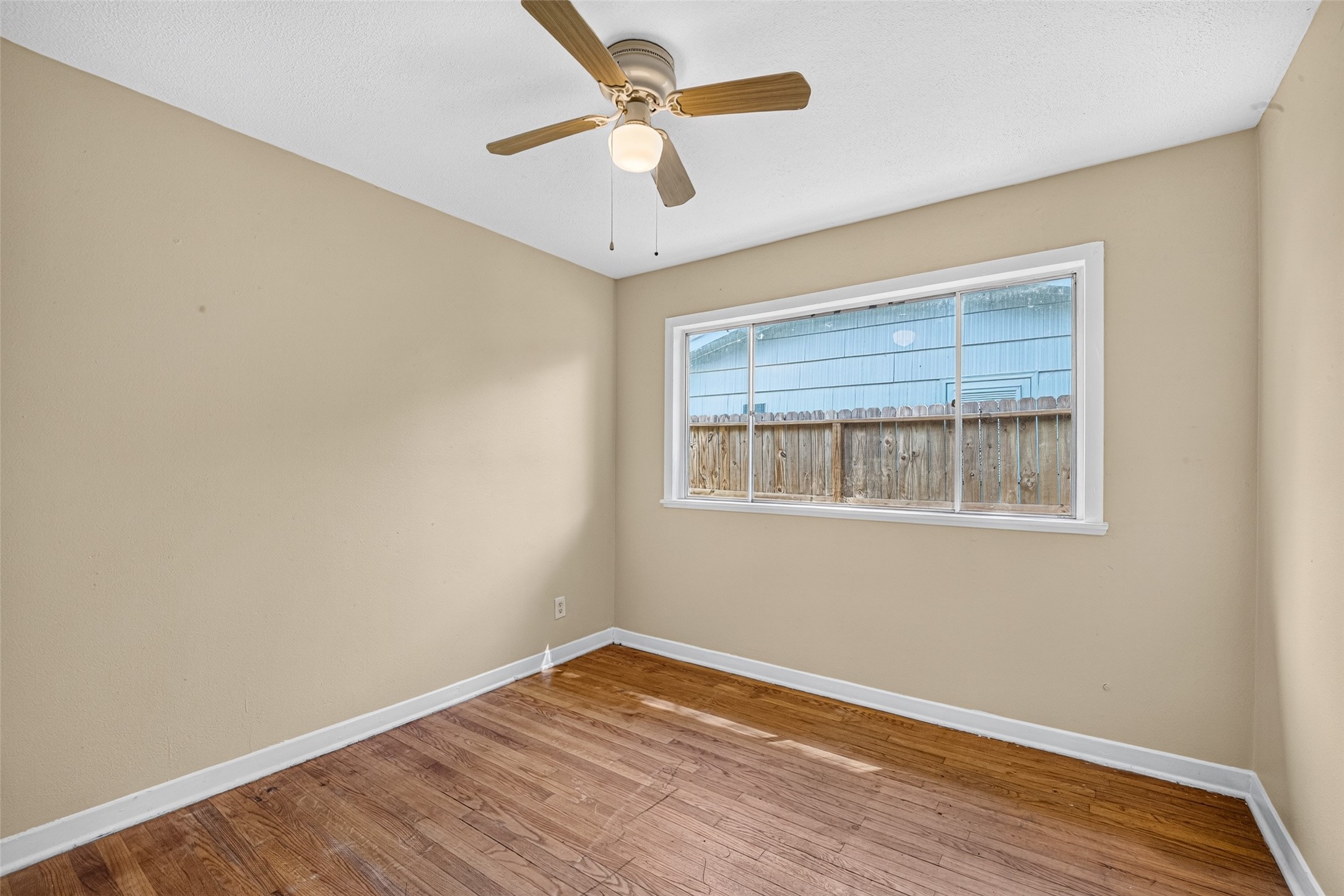 1307 Camden Road Property Photo 27
