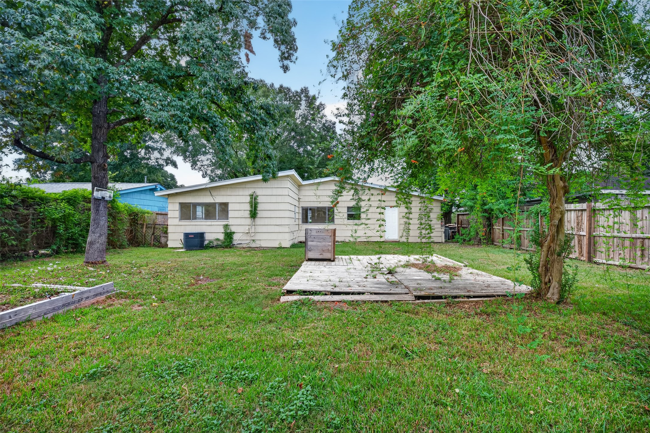 1307 Camden Road Property Photo 35