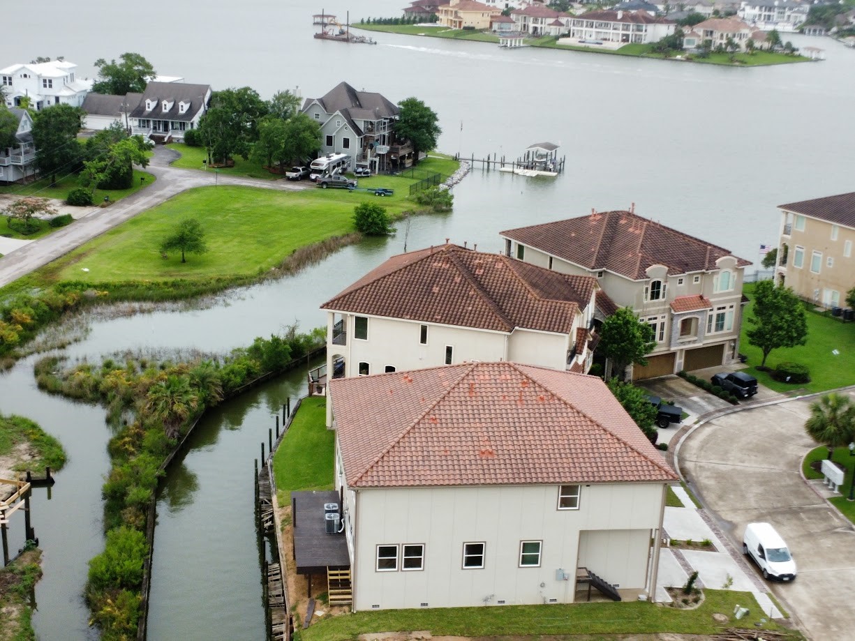 4025 Boardwalk Boulevard Property Photo 1