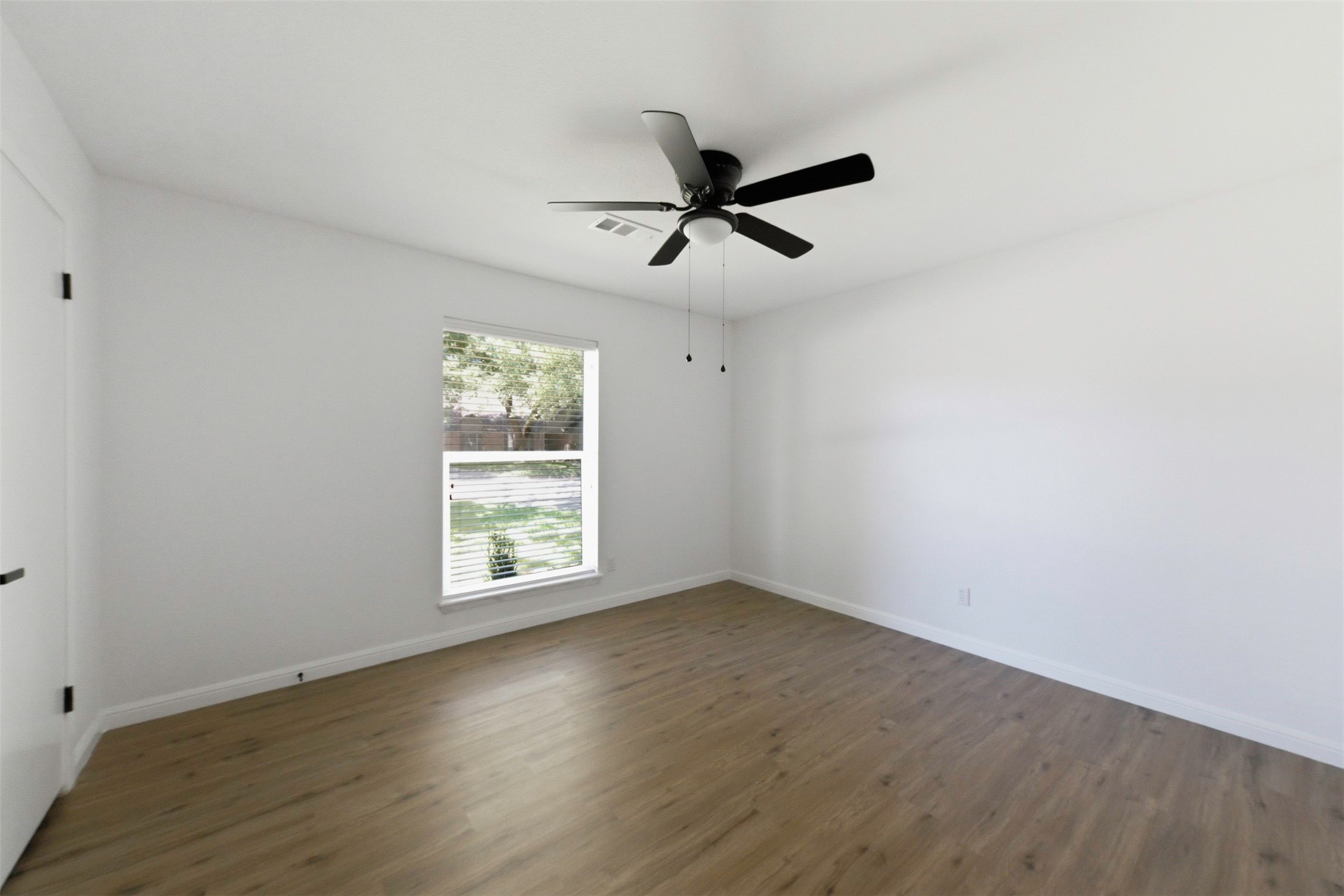 6211 Dumfries Drive Property Photo 28