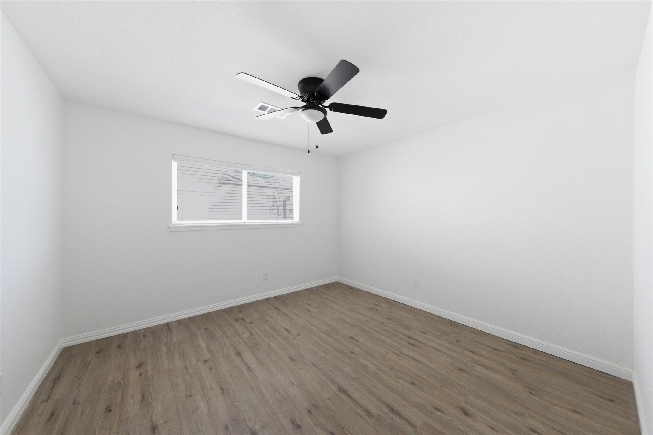 6211 Dumfries Drive Property Photo 31