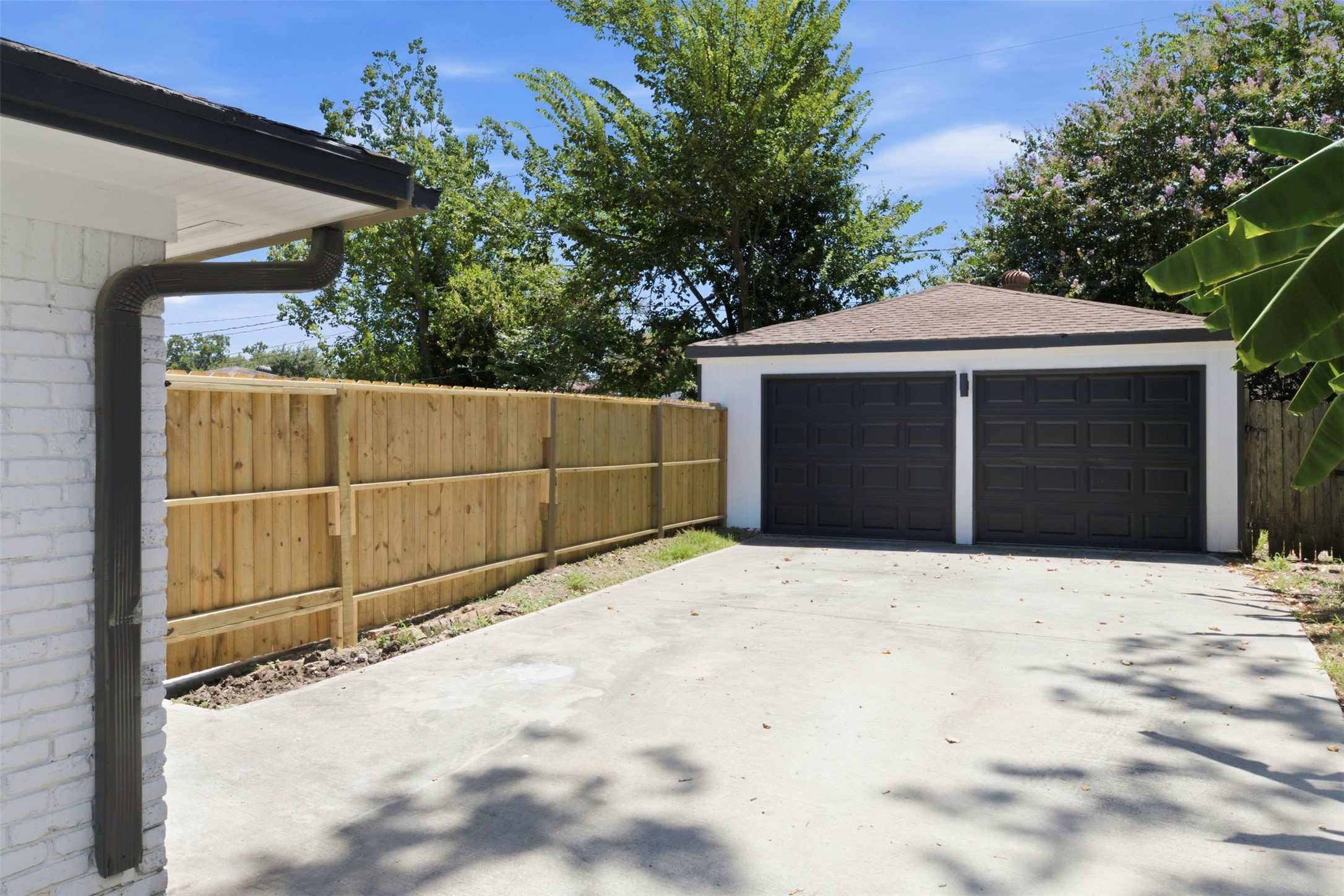 6211 Dumfries Drive Property Photo 40
