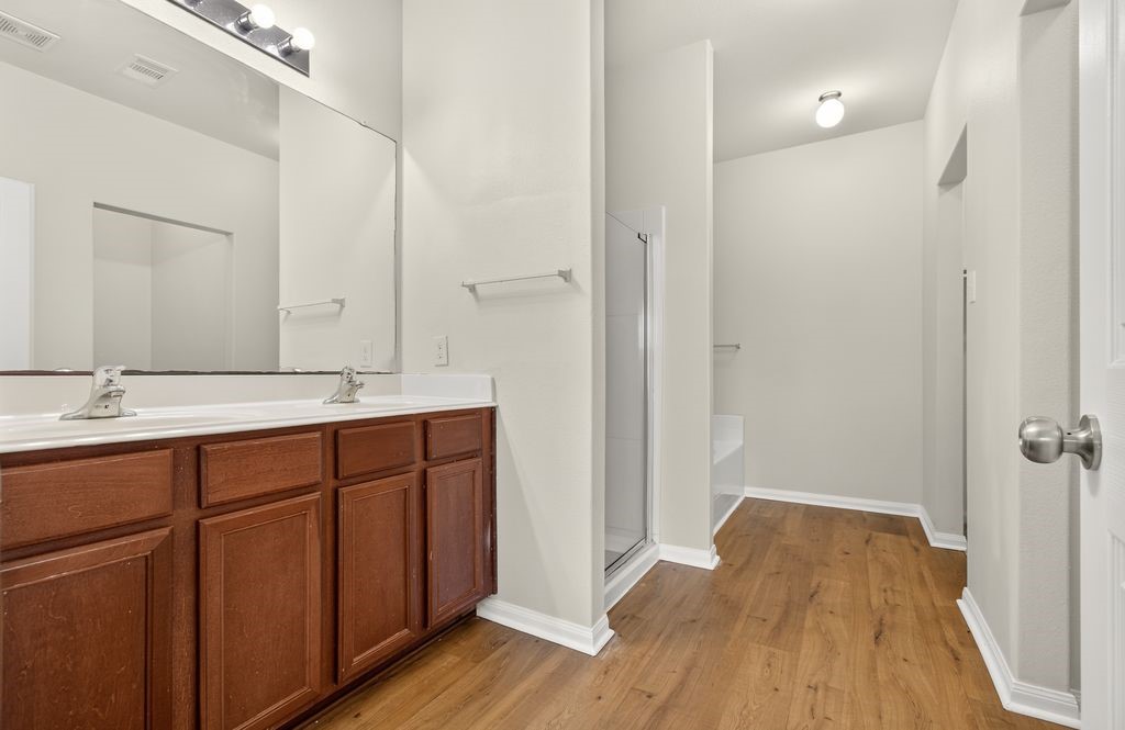 1835 Garnet Breeze Drive Property Photo 20
