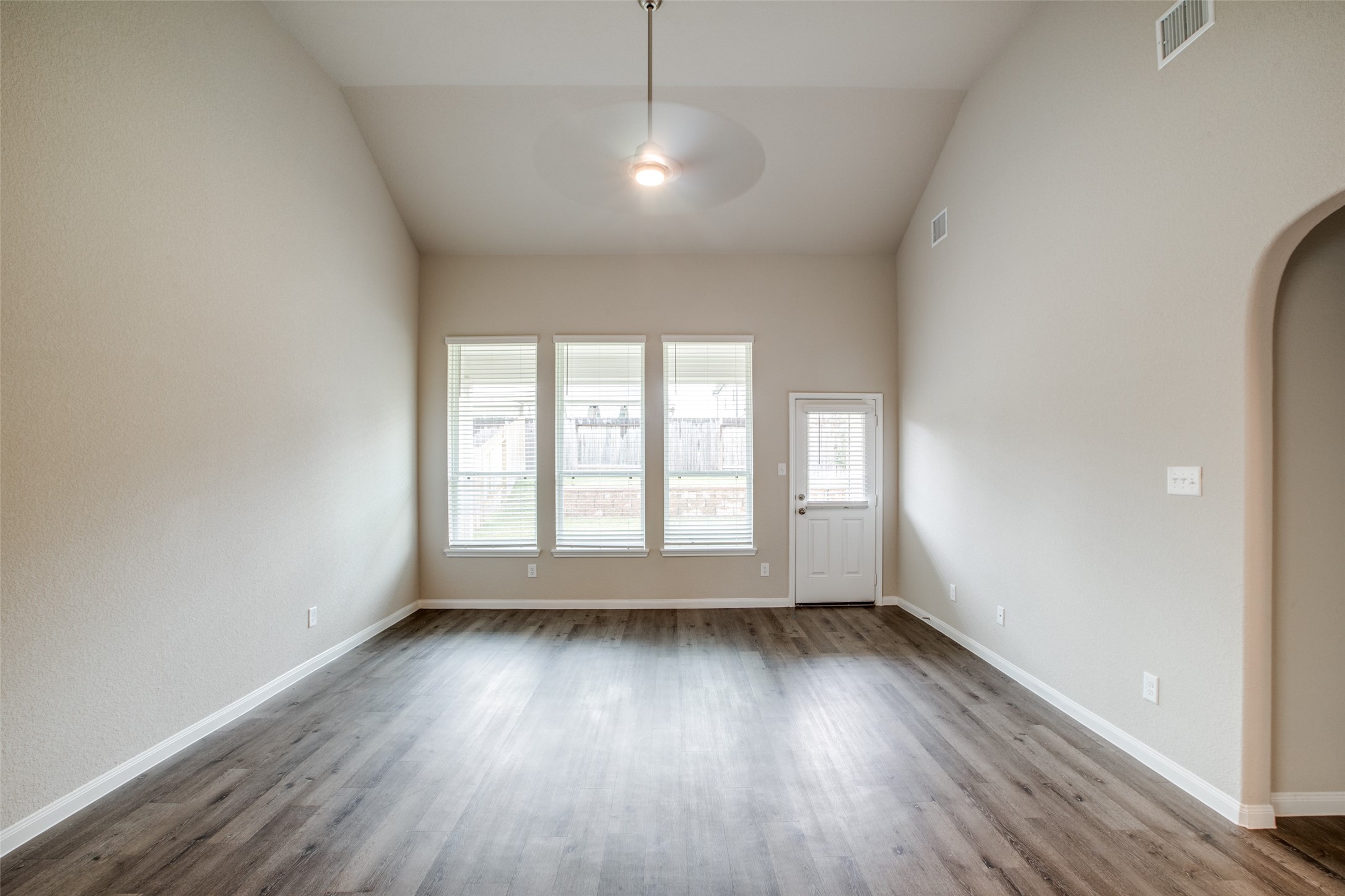 3649 Cub Drive Property Photo 17