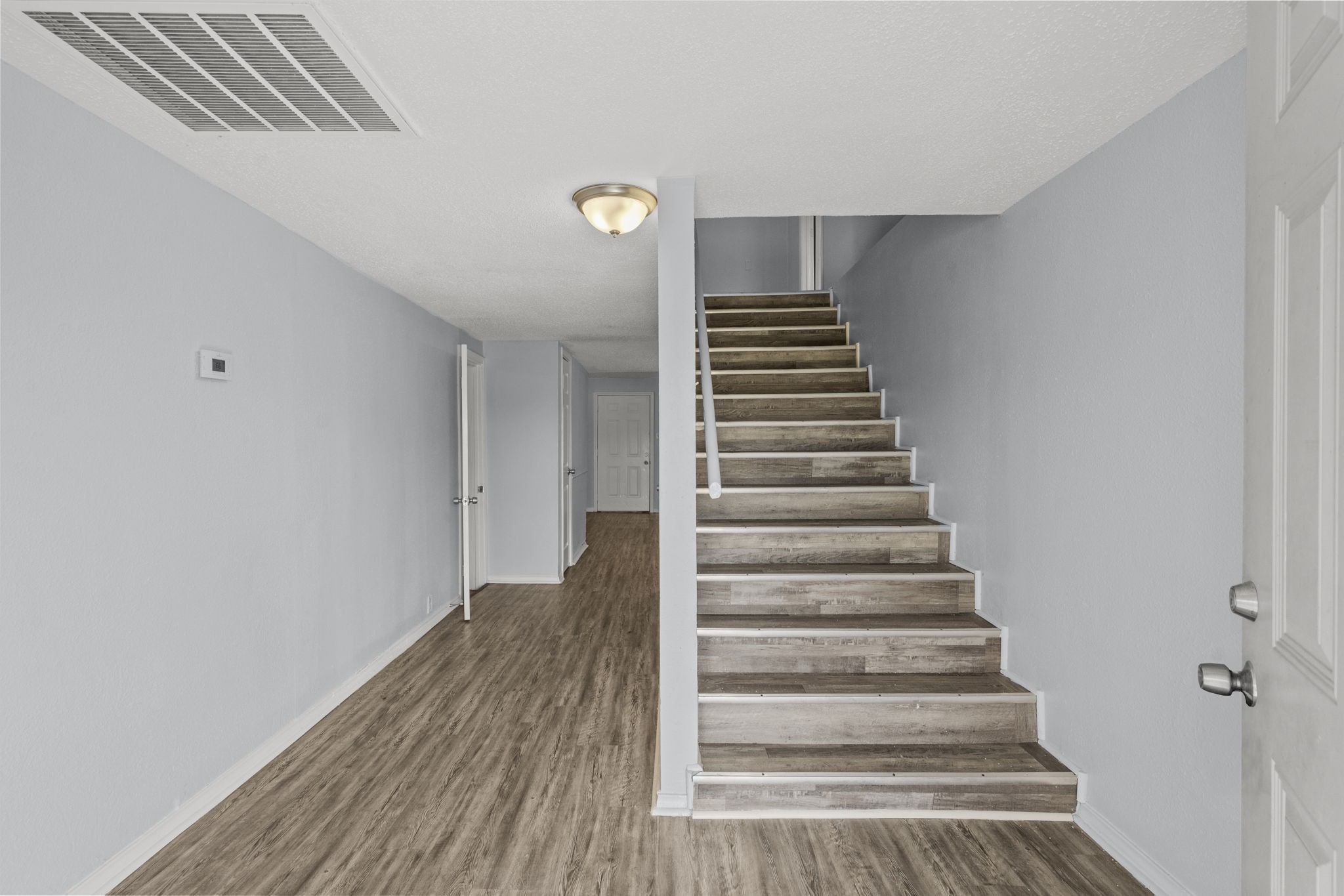 228 Orange Street Property Photo 6
