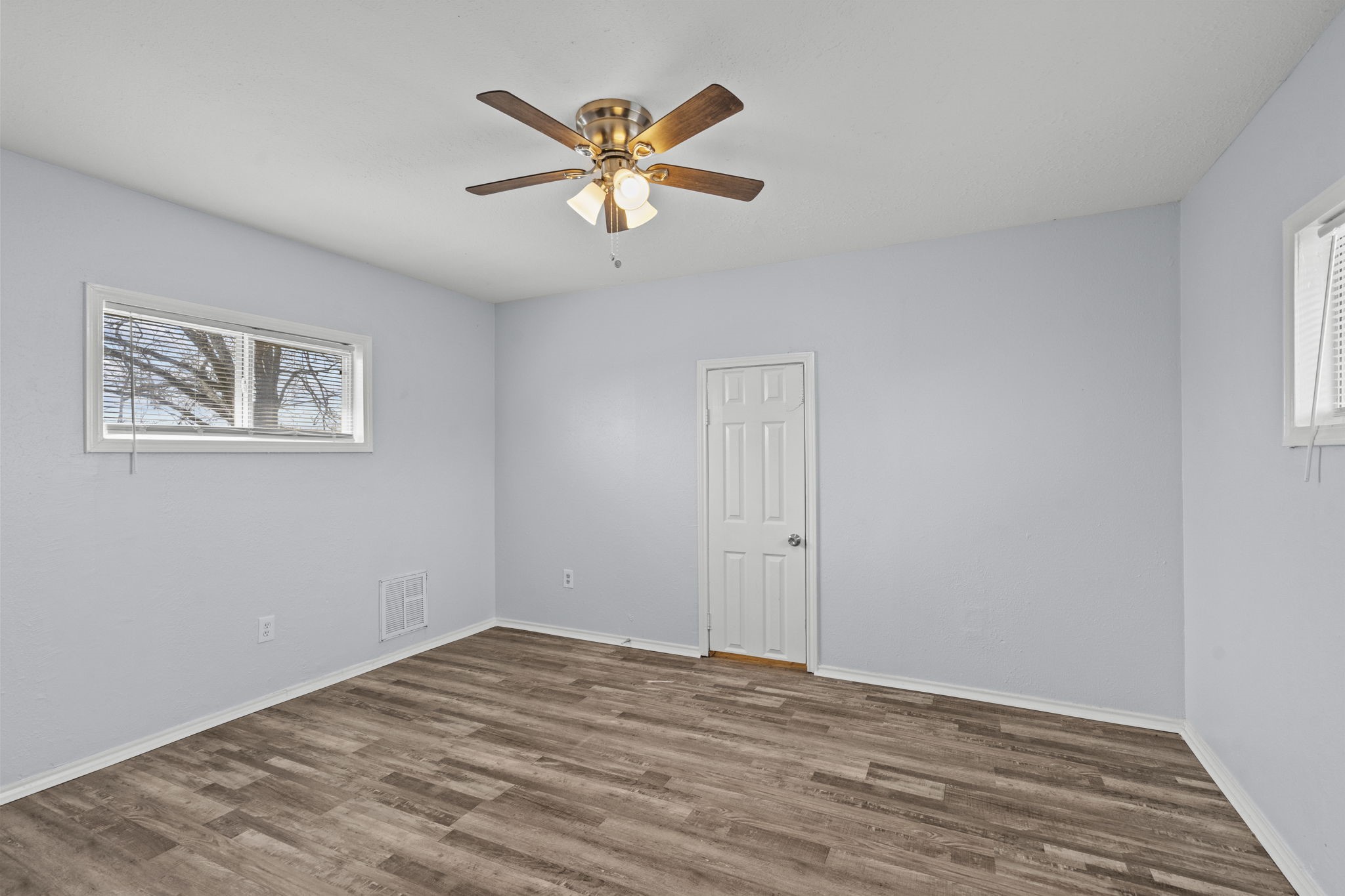 228 Orange Street Property Photo 11