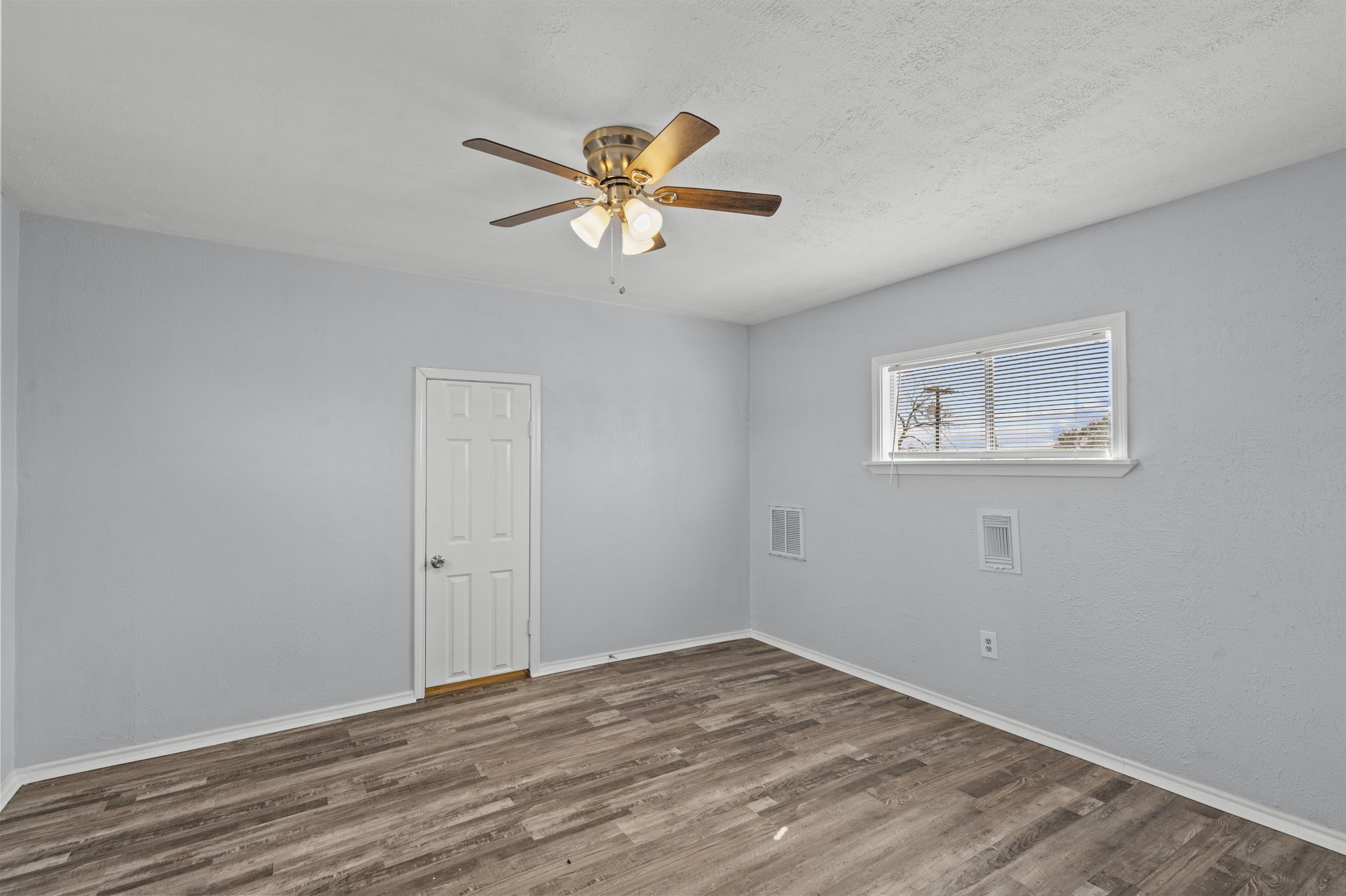 228 Orange Street Property Photo 15