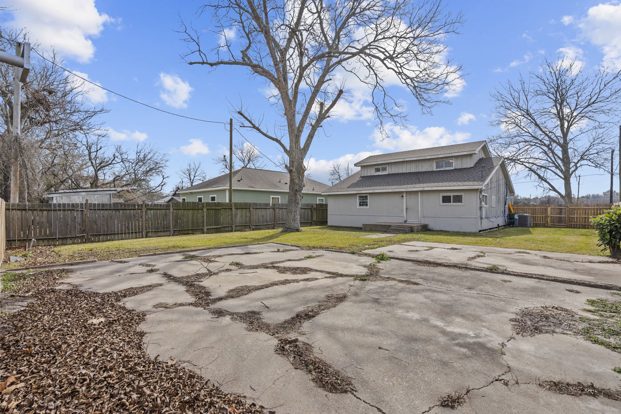 228 Orange Street Property Photo 20