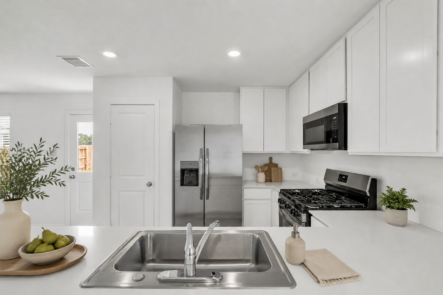 254 Farray Forest Property Photo 5