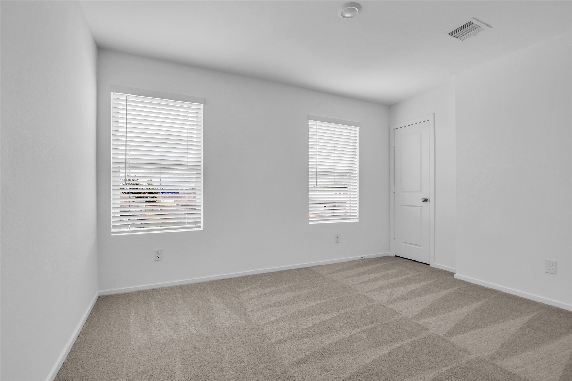 254 Farray Forest Property Photo 13