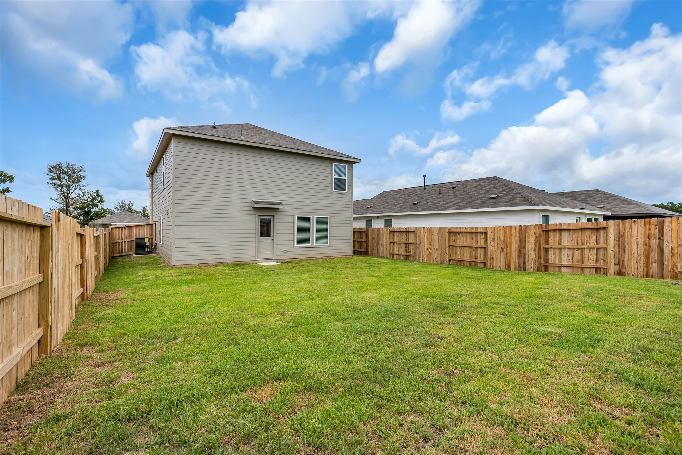 254 Farray Forest Property Photo 16
