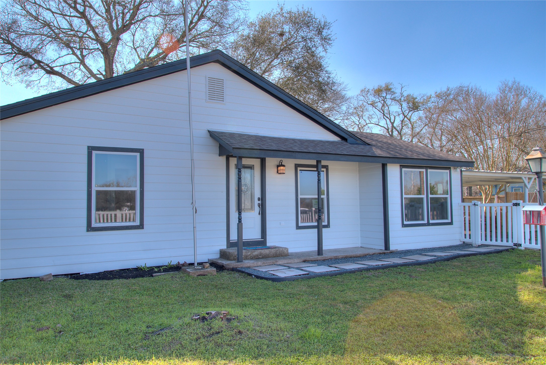 415 Perkins Avenue Property Photo 4