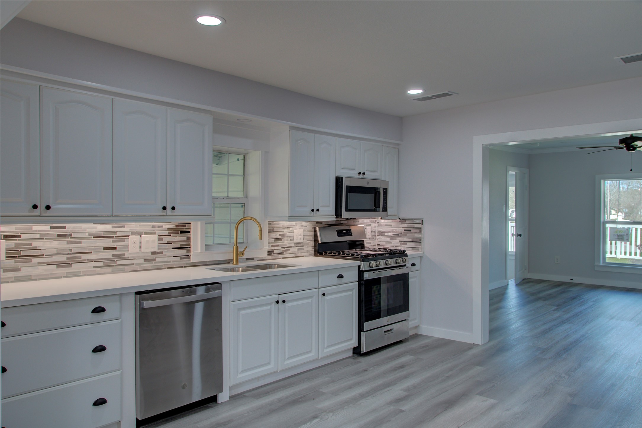 415 Perkins Avenue Property Photo 11