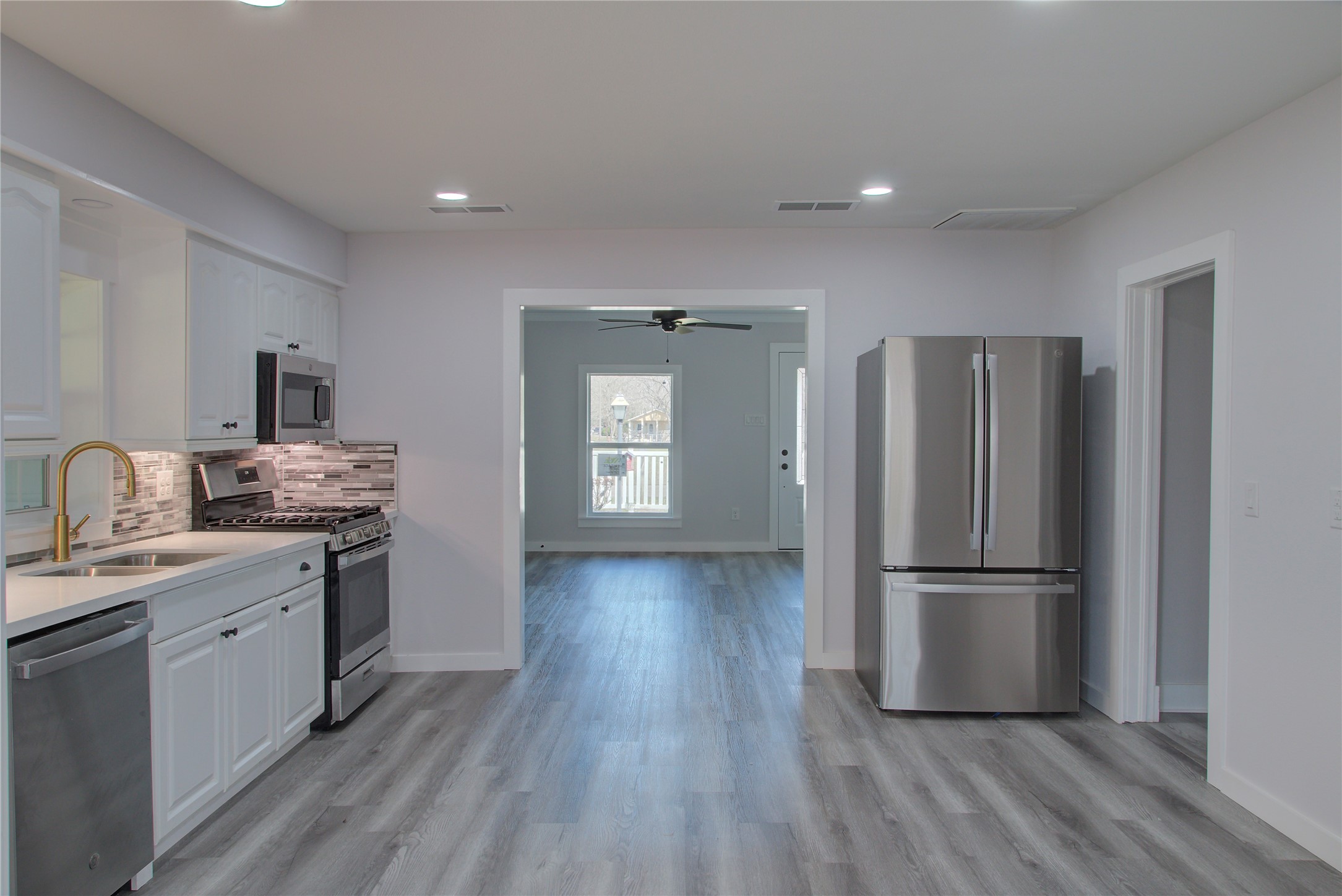 415 Perkins Avenue Property Photo 14