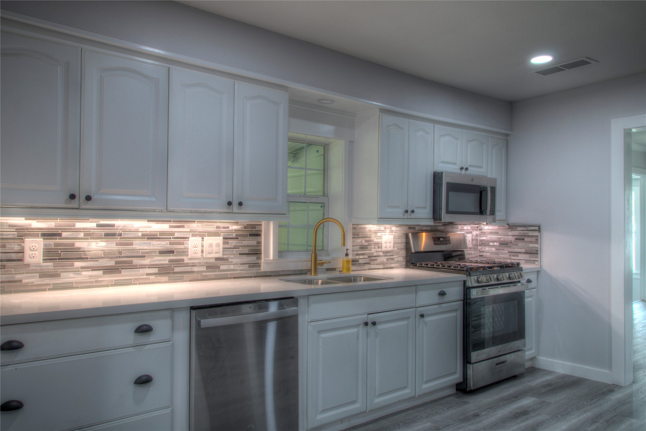 415 Perkins Avenue Property Photo 15