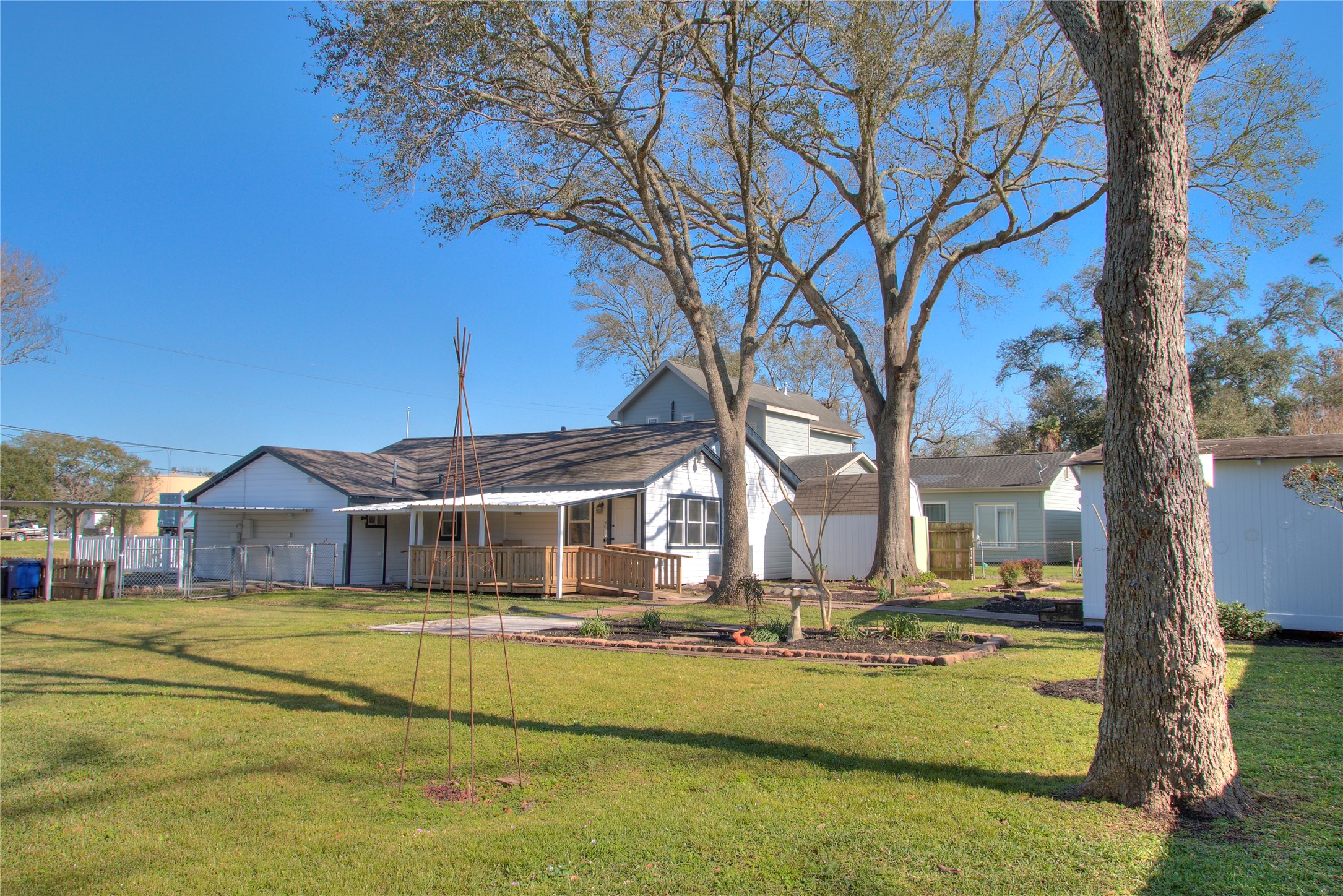 415 Perkins Avenue Property Photo 25
