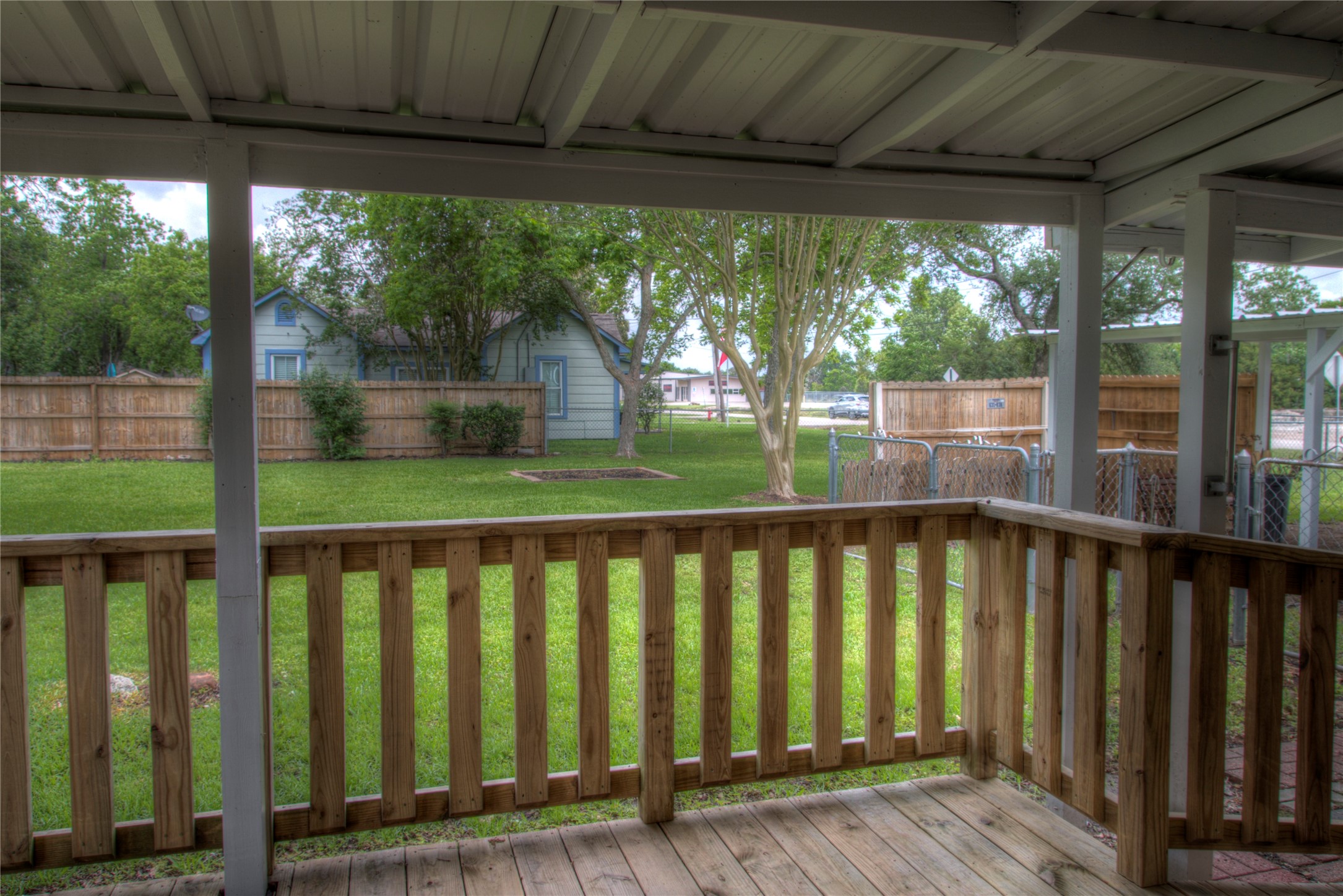 415 Perkins Avenue Property Photo 31