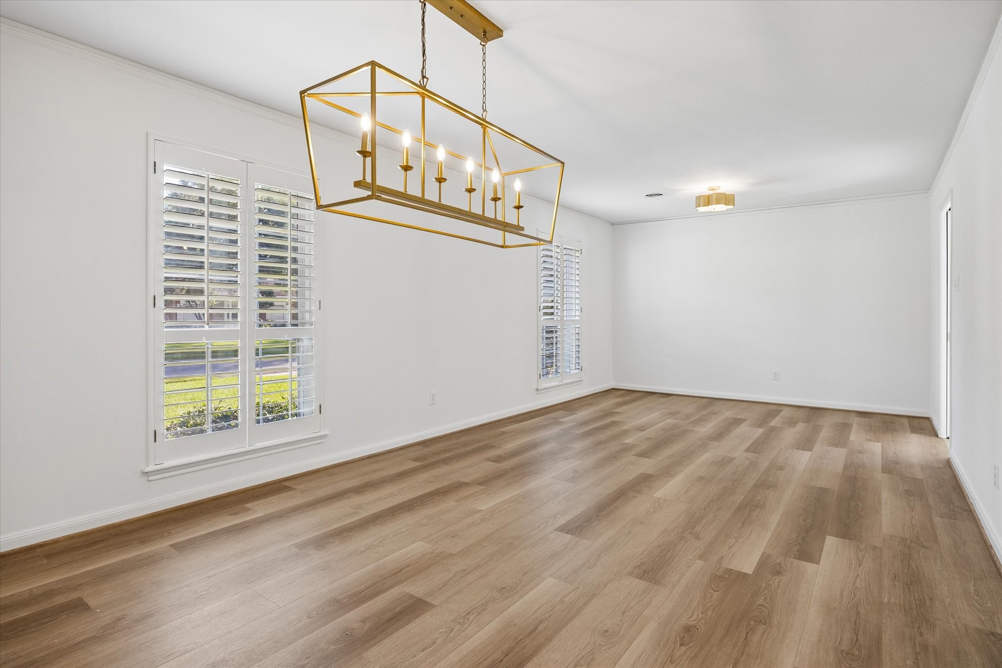 10614 Longmont Drive Property Photo 6