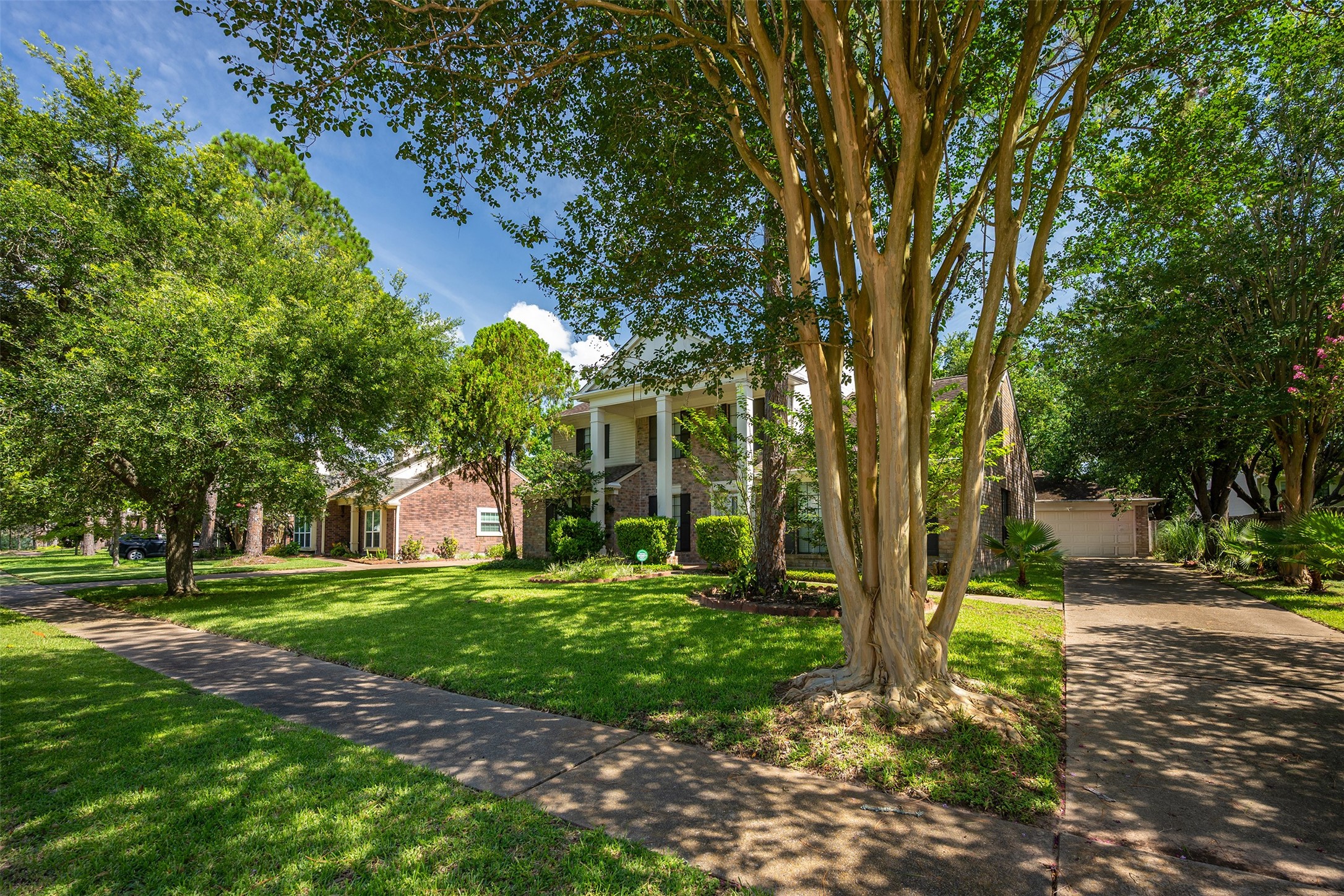 15115 Delbarton Drive Property Photo 2
