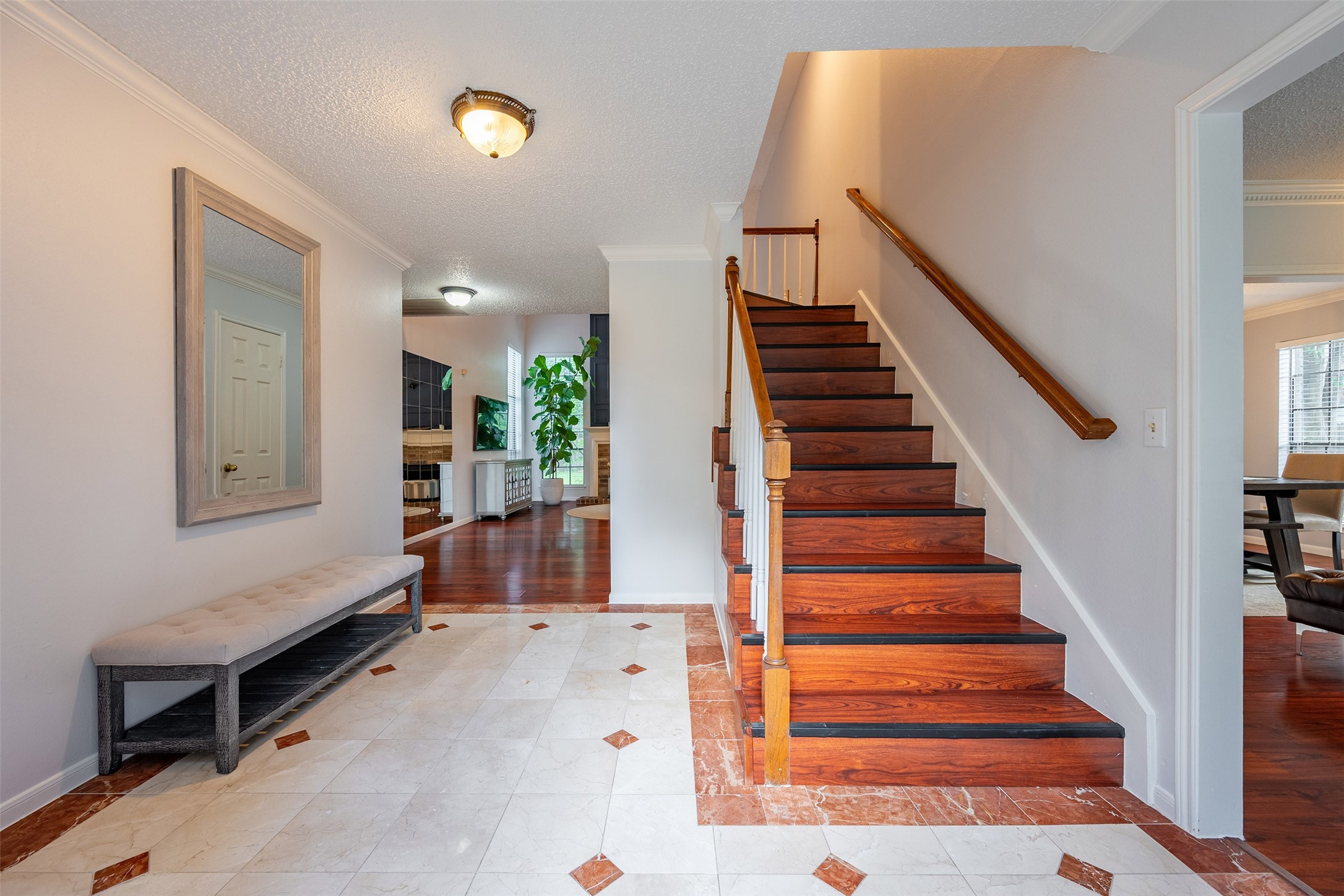 15115 Delbarton Drive Property Photo 6