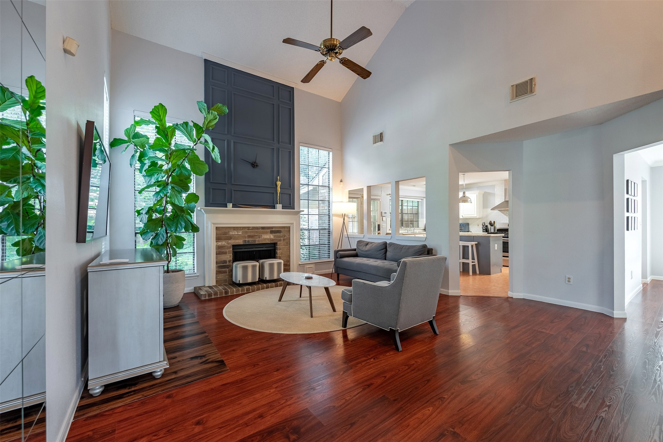 15115 Delbarton Drive Property Photo 21