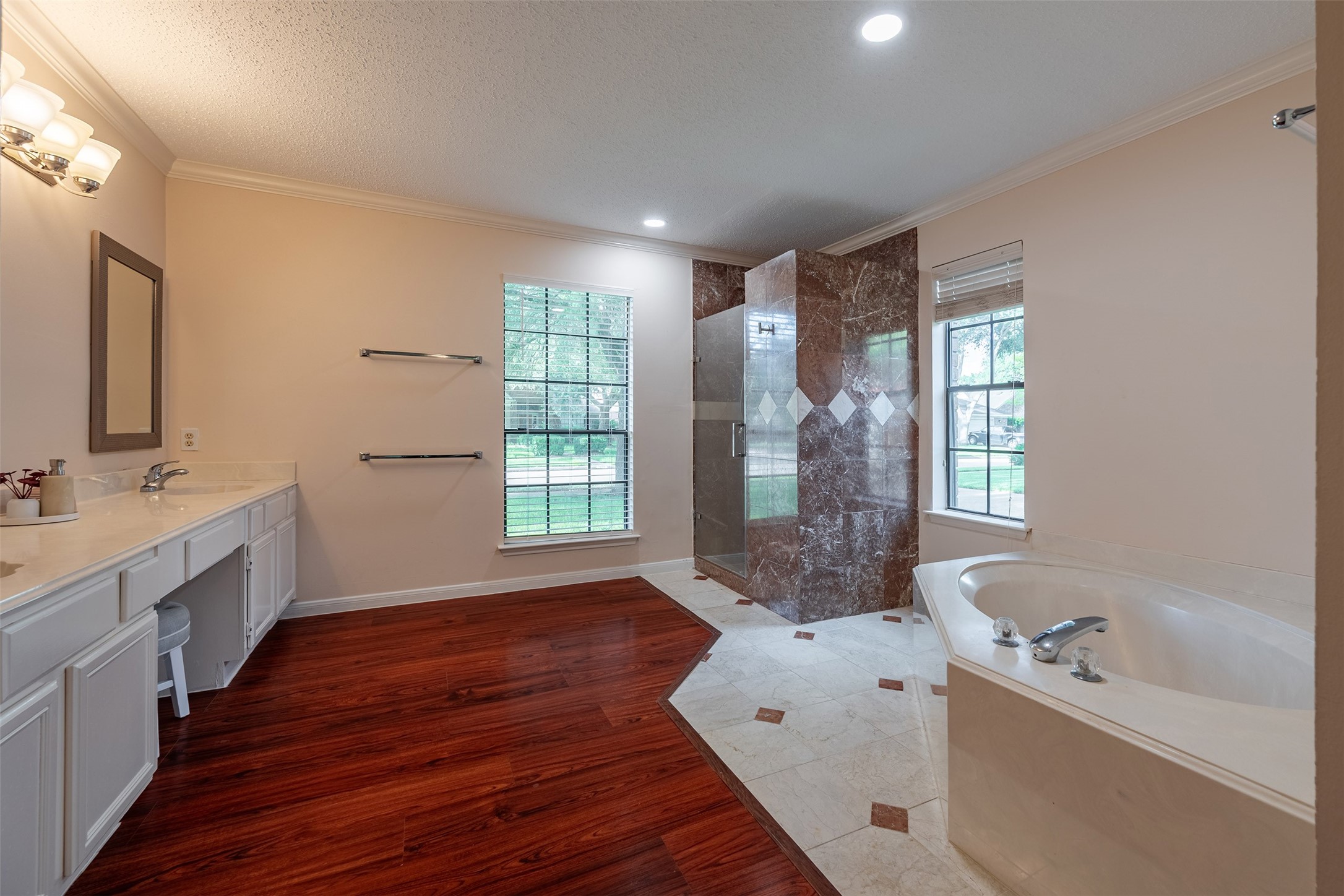 15115 Delbarton Drive Property Photo 29