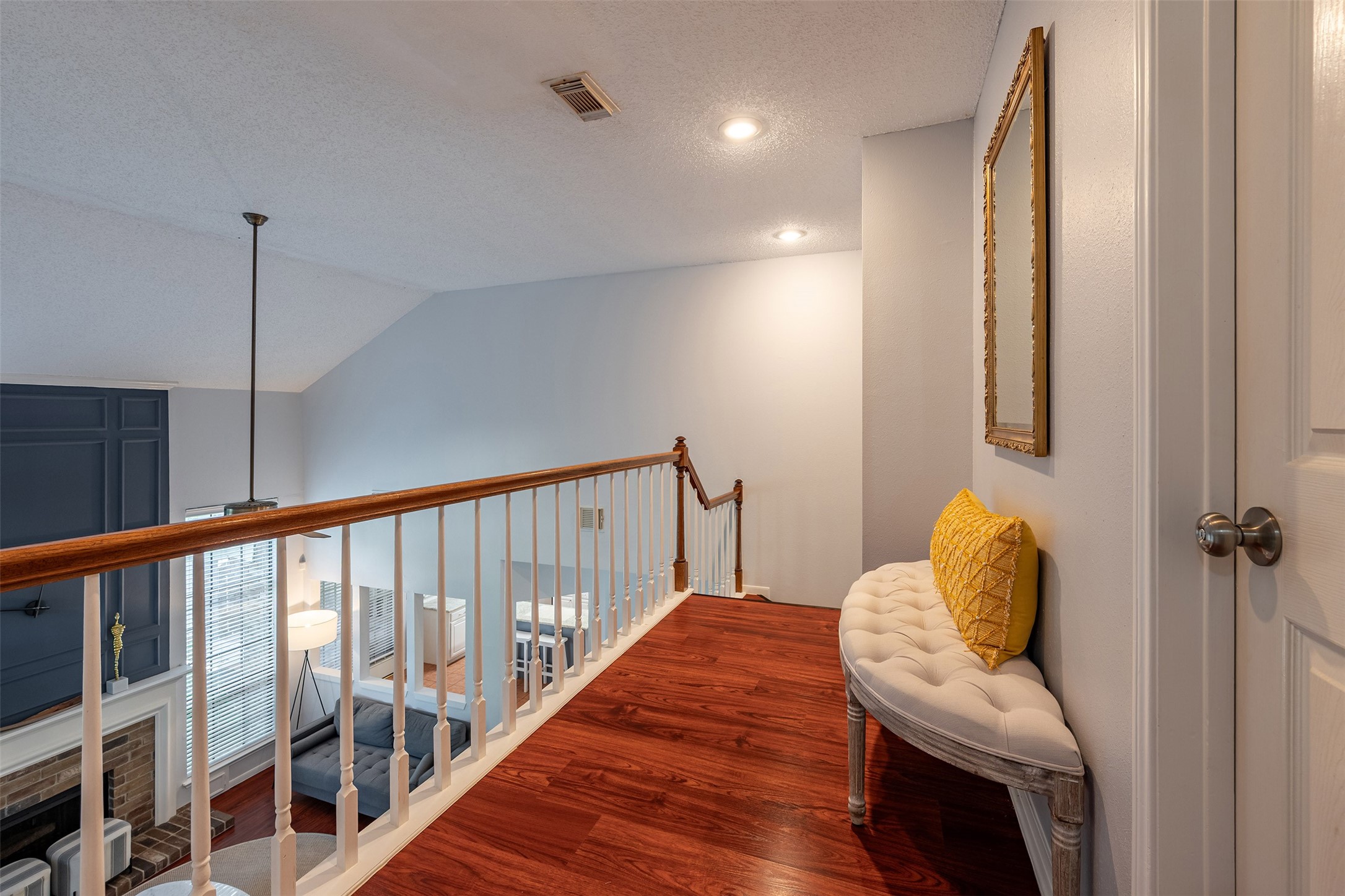 15115 Delbarton Drive Property Photo 32