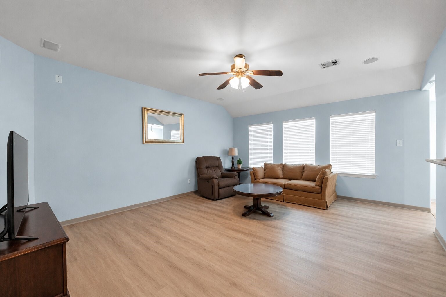 4208 Parry Drive Property Photo 8