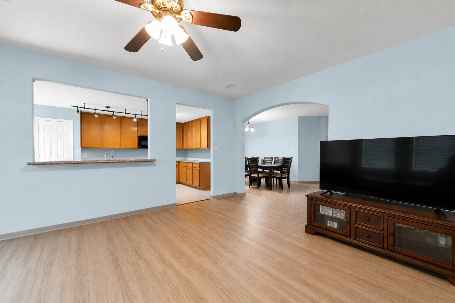 4208 Parry Drive Property Photo 10