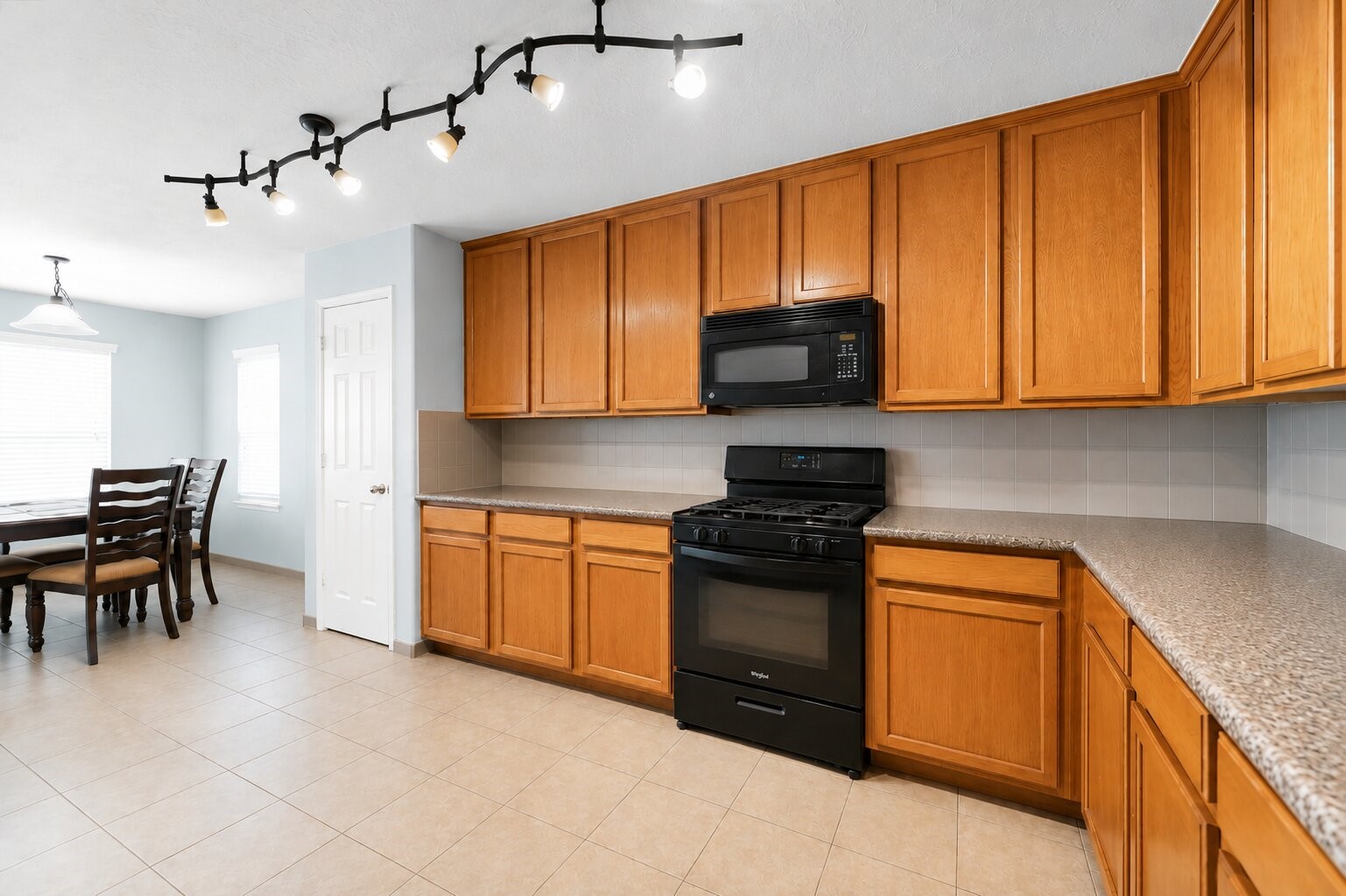 4208 Parry Drive Property Photo 11
