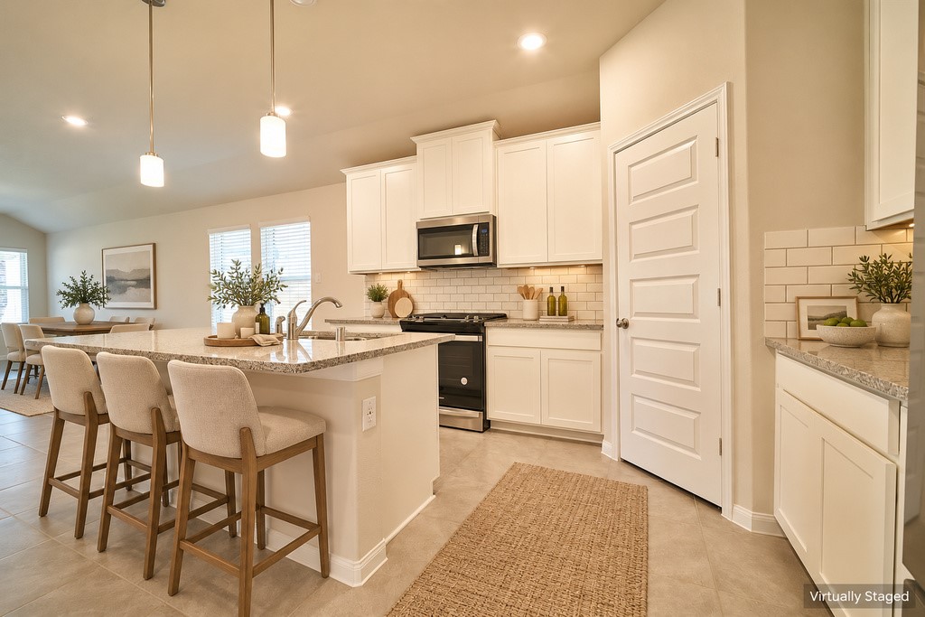 21522 Iron Oak Lane Property Photo 5