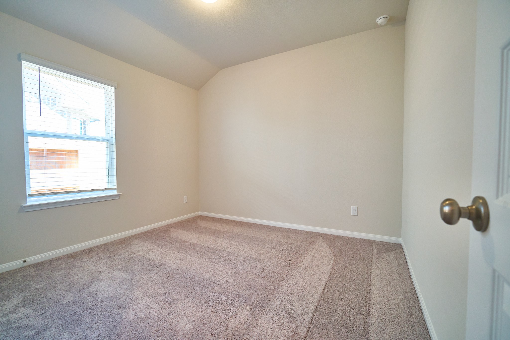 21522 Iron Oak Lane Property Photo 18