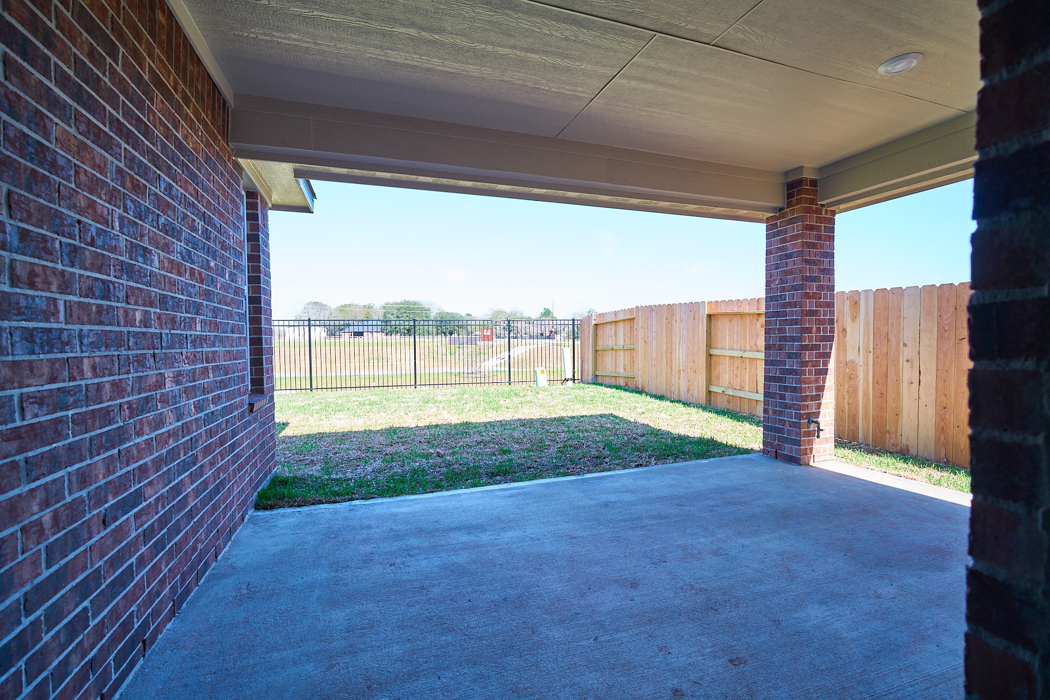 21522 Iron Oak Lane Property Photo 32