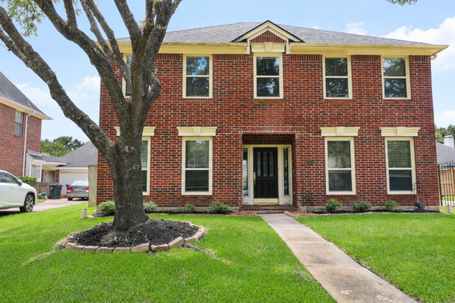 7014 Morningside Drive Property Photo 1