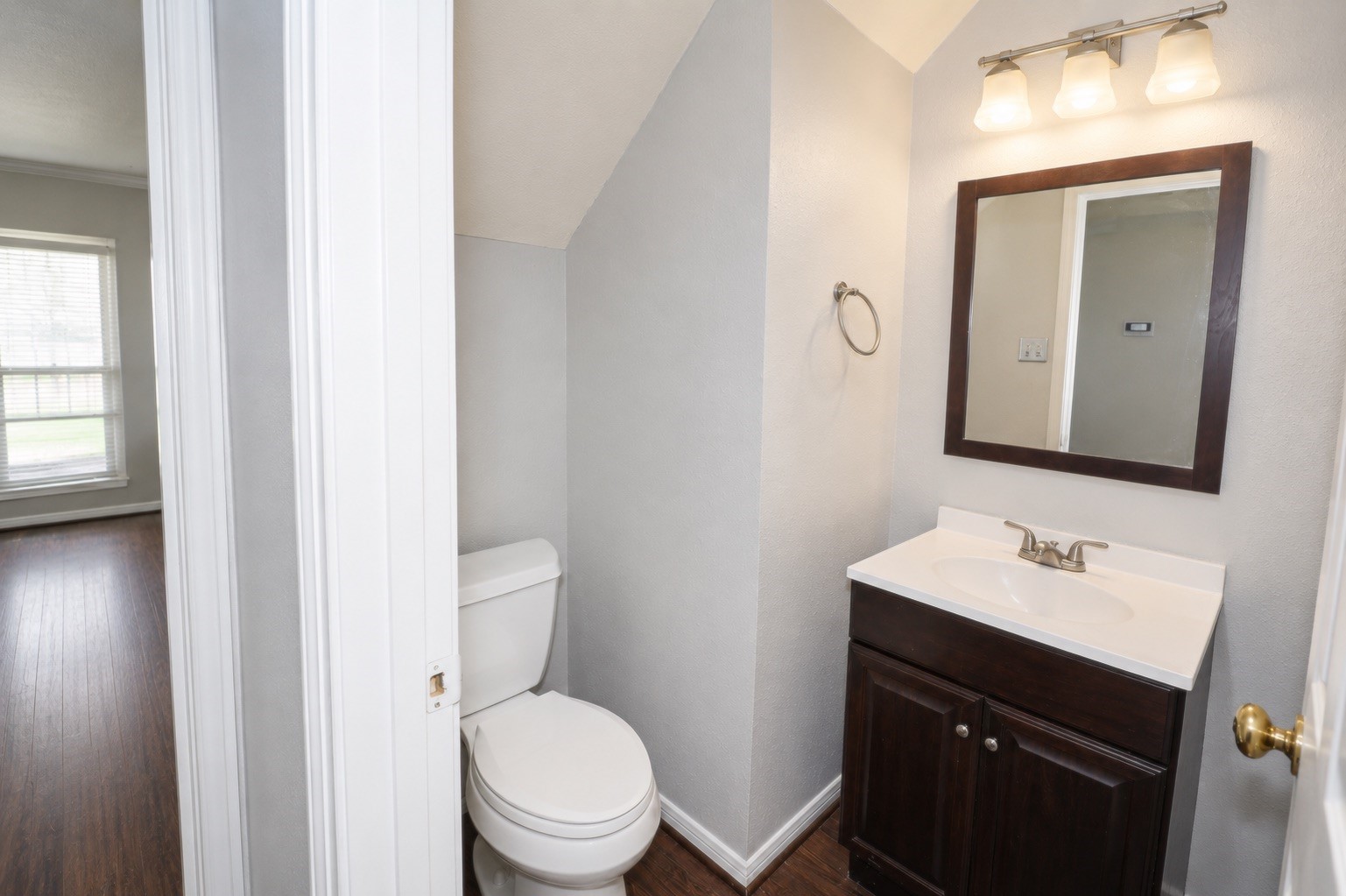 7014 Morningside Drive Property Photo 9
