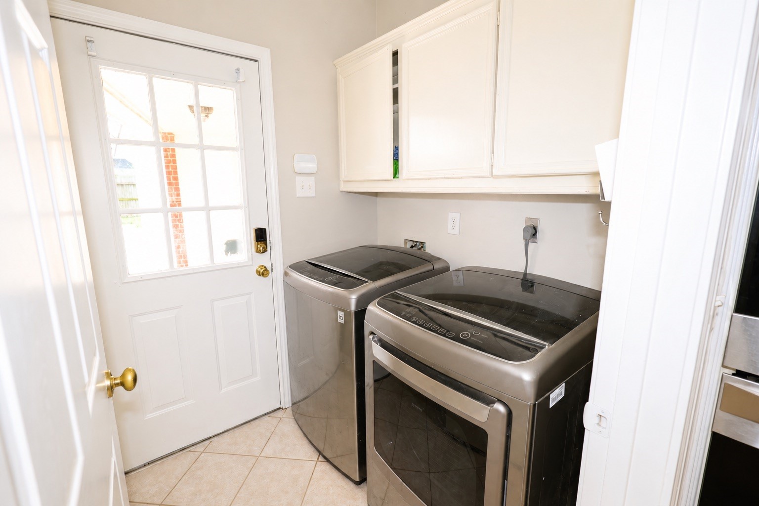 7014 Morningside Drive Property Photo 21