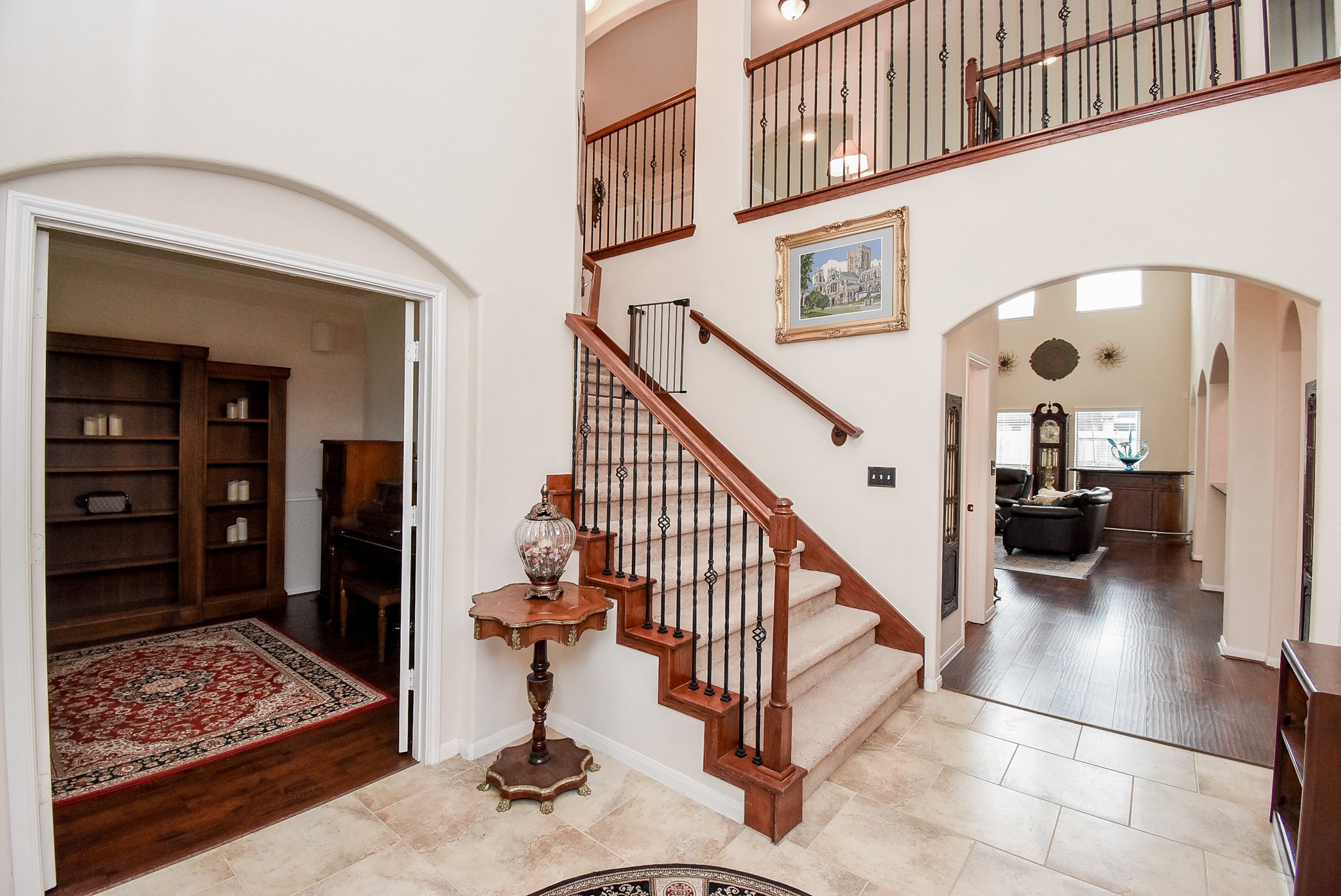 5039 Crystal Bluff Court Property Photo 4