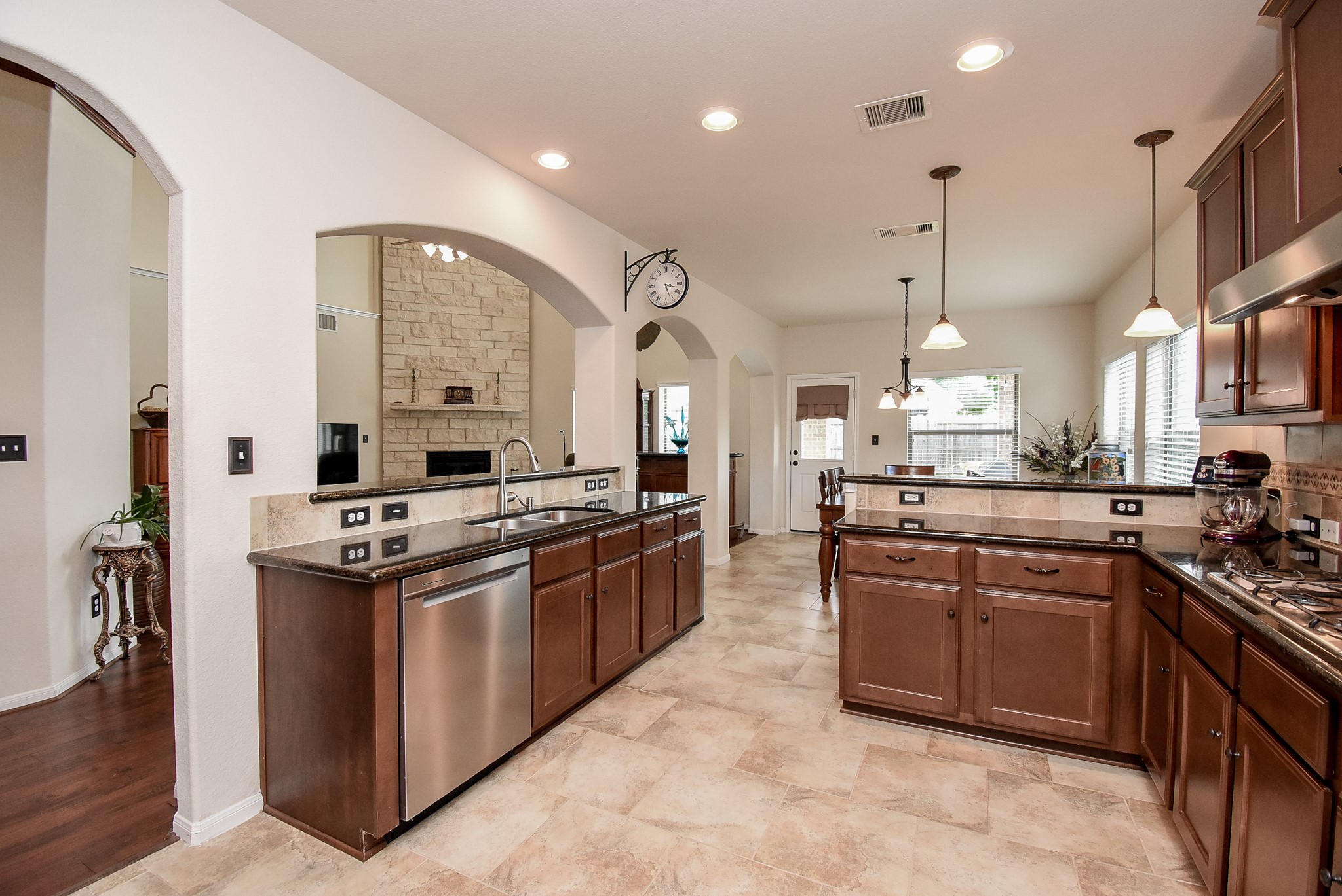 5039 Crystal Bluff Court Property Photo 19