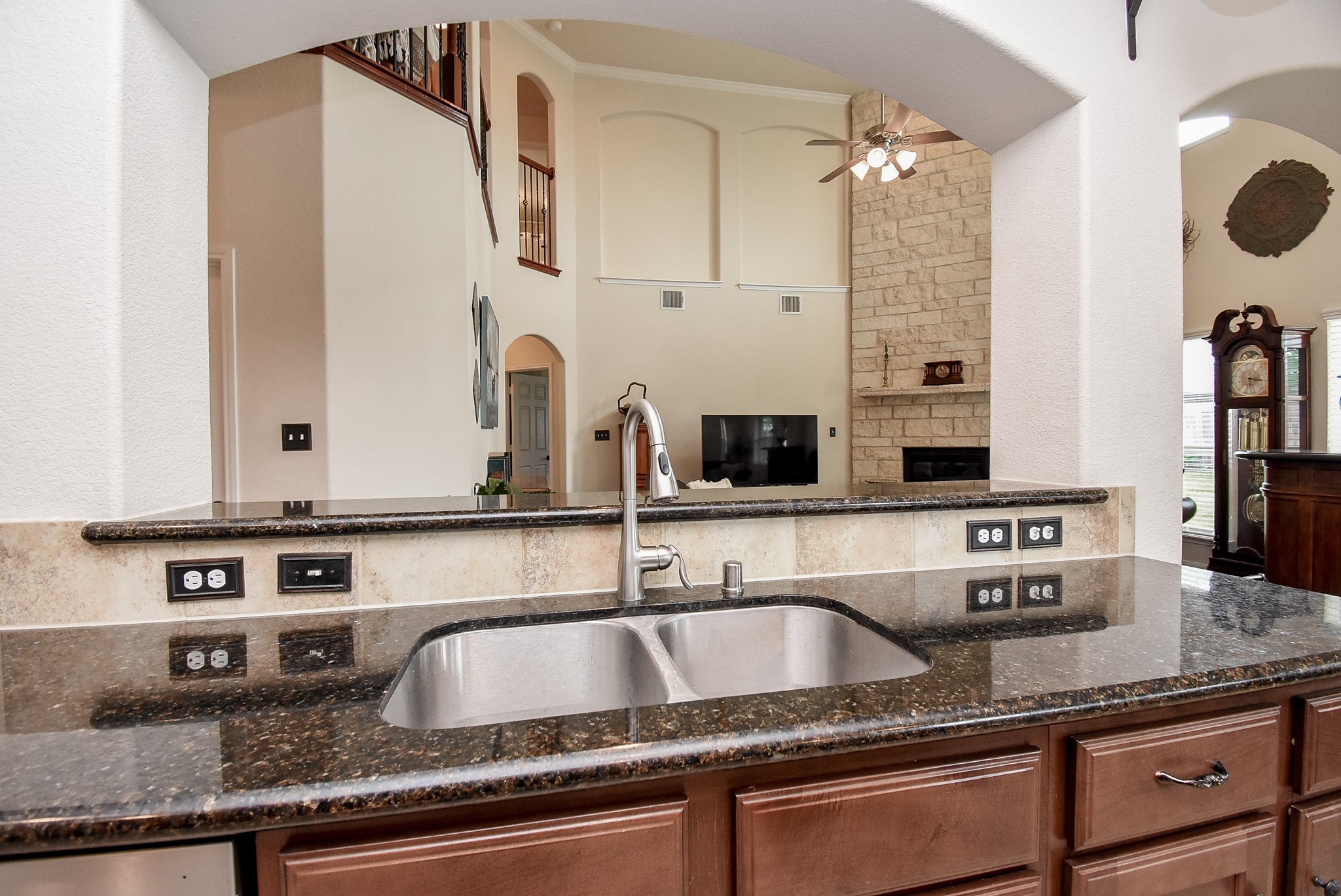 5039 Crystal Bluff Court Property Photo 21
