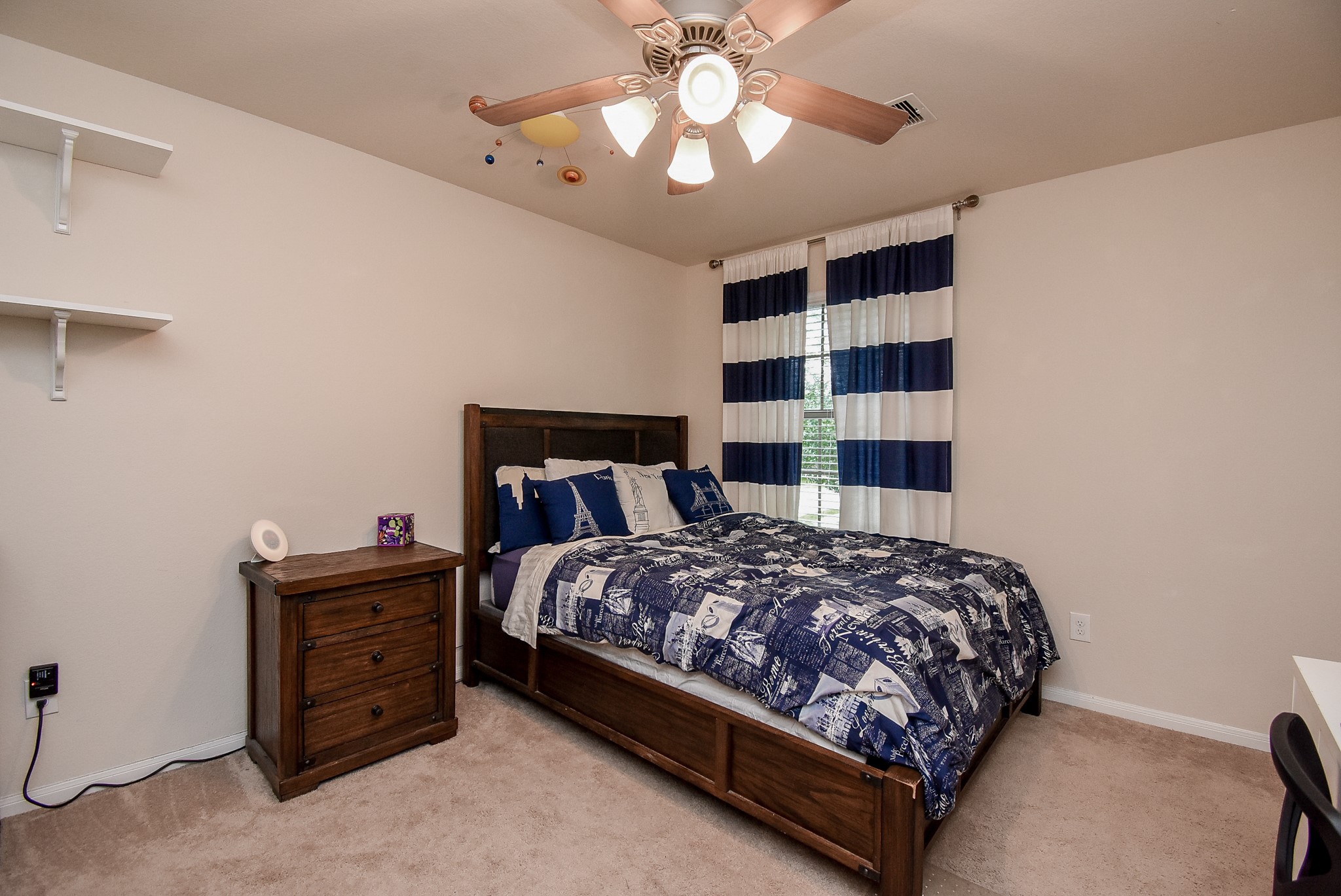 5039 Crystal Bluff Court Property Photo 27