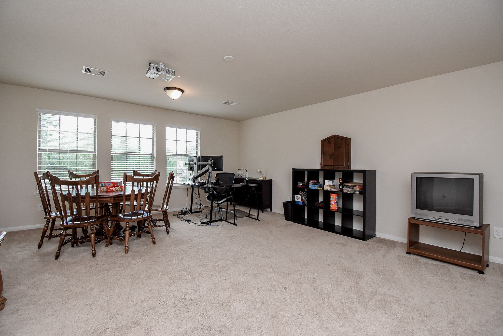 5039 Crystal Bluff Court Property Photo 32