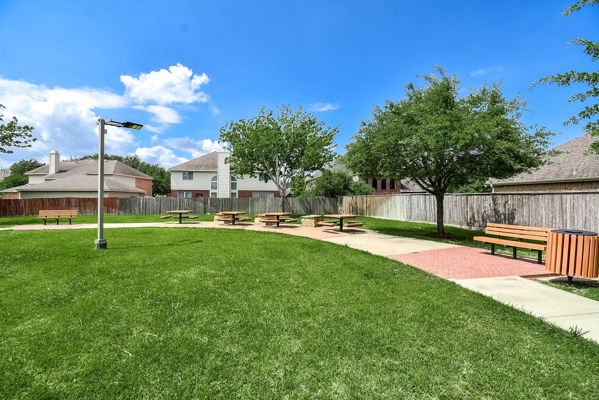 5039 Crystal Bluff Court Property Photo 37
