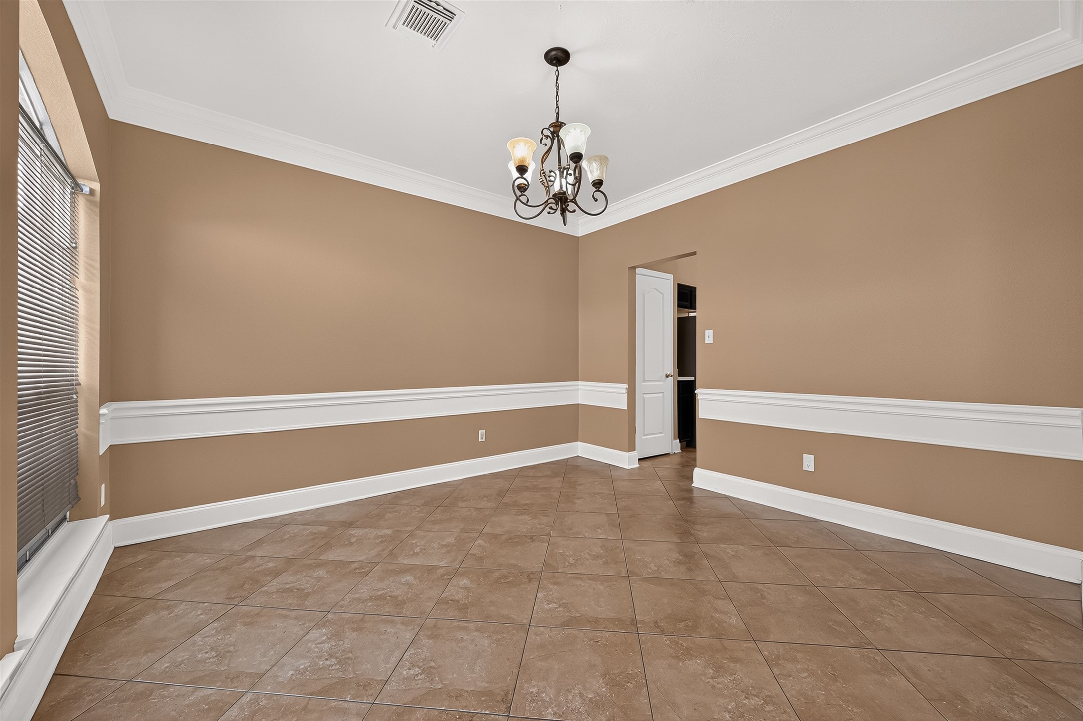 4011 Alexis Circle Property Photo 12