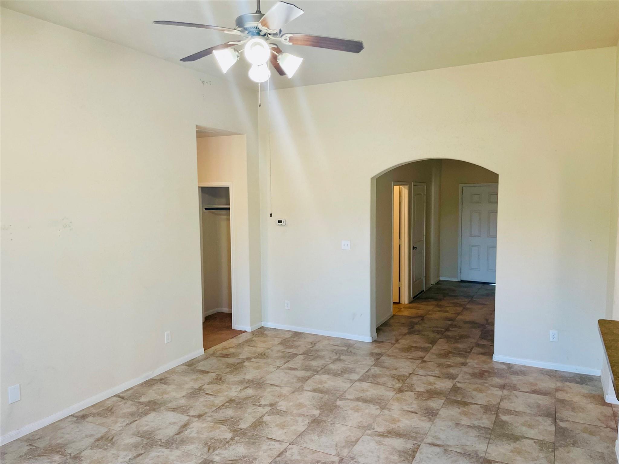 335 American Black Bear Drive, Crosby Tx 77532 Property Photo 6