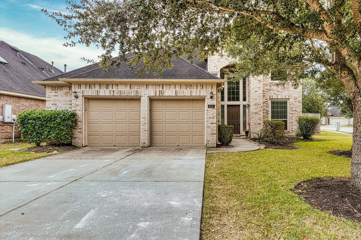 4531 Long Creek Drive Property Photo 1