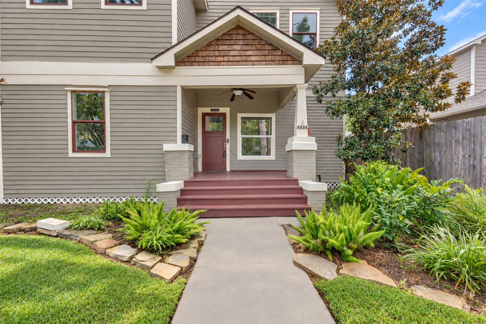 4534 Woodside Street, Houston Tx 77023 Property Photo 4