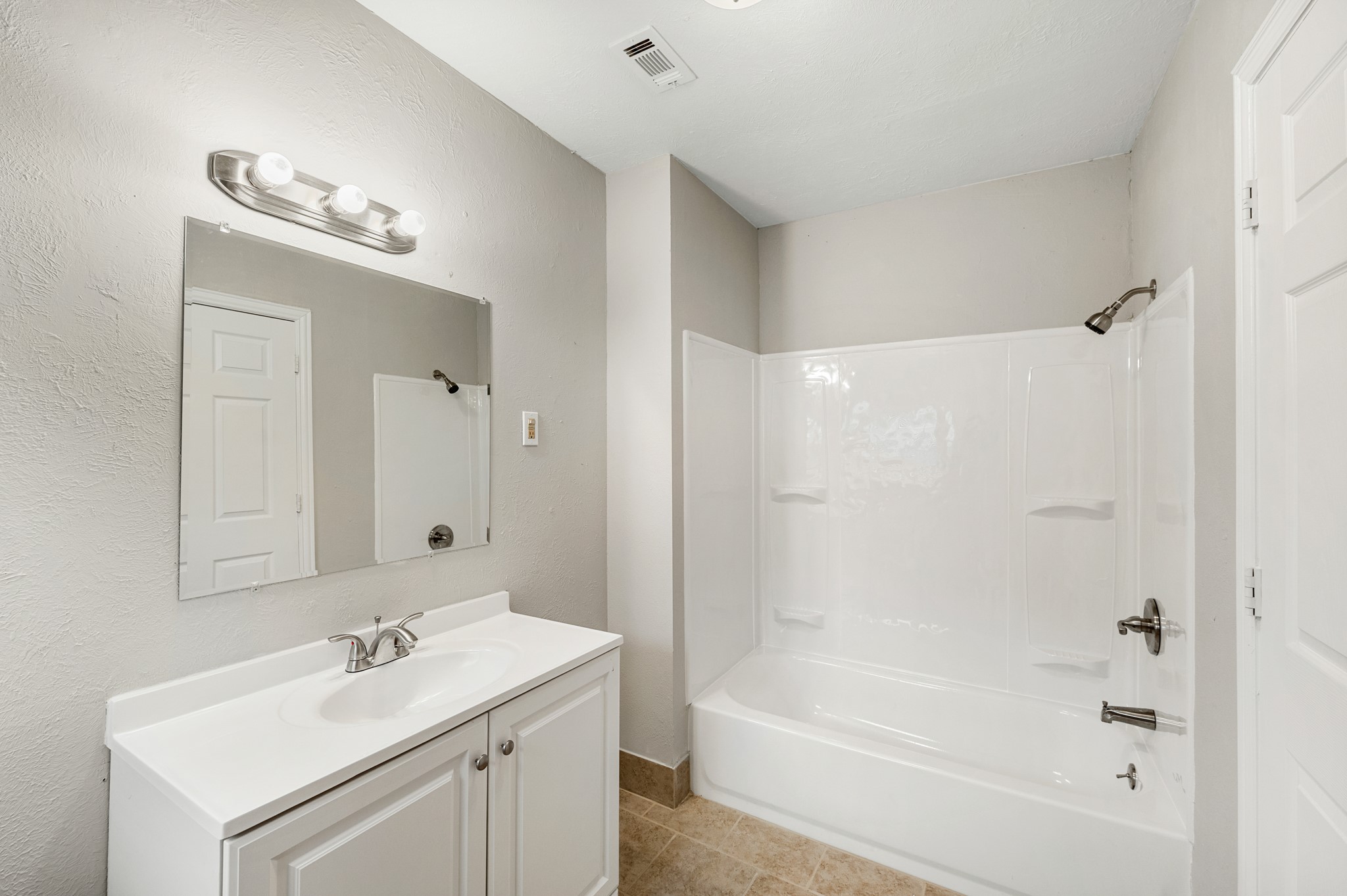 1130 17th Avenue N Property Photo 10
