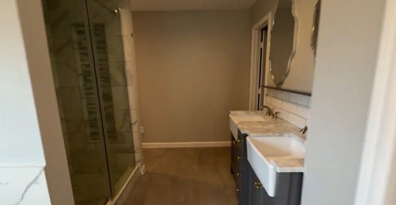 6910 S Mallard Drive Property Photo 10