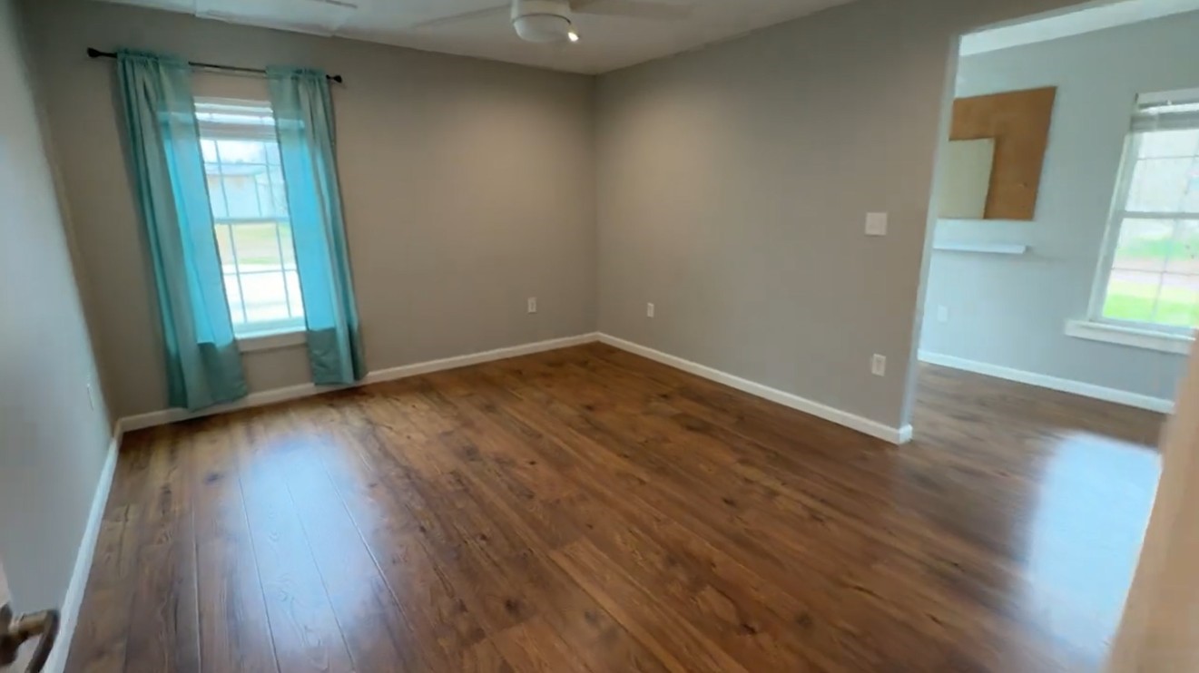 6910 S Mallard Drive Property Photo 12
