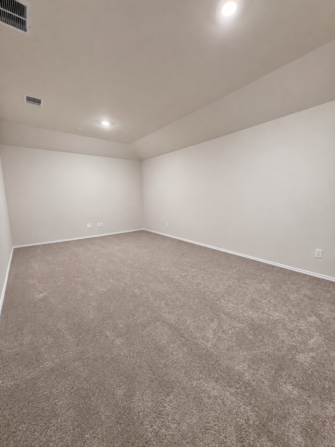 40621 Guillemont Lane Property Photo 9